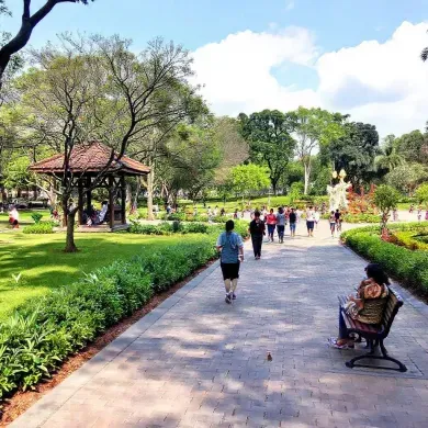 Conblock Bikin Jalan Santai Di Taman Jogja Makin Nyaman